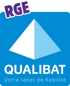 Logo Qualibat, L'ATELIER DE LA COUVERTURE, couvreur zingueur à La Roche-sur-Yon